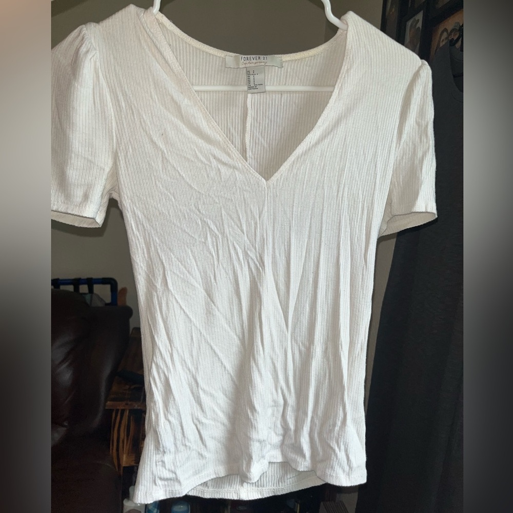 Forever 21 tee